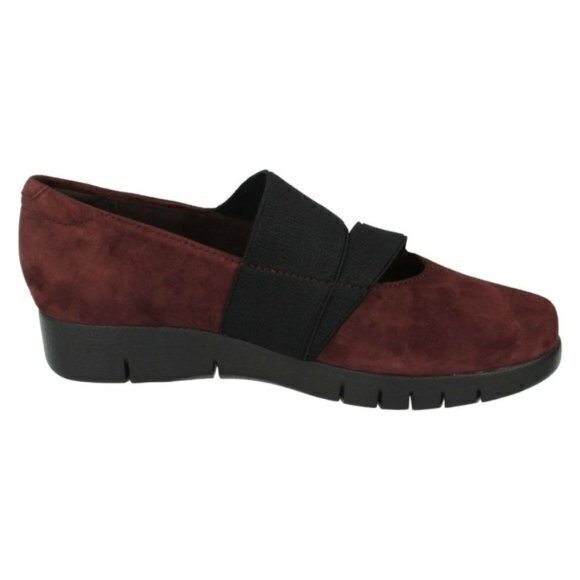 NEW DAELYN VILLA LADIES CLARKS SUEDE SLIP ON FLATS - Picture 2 of 5